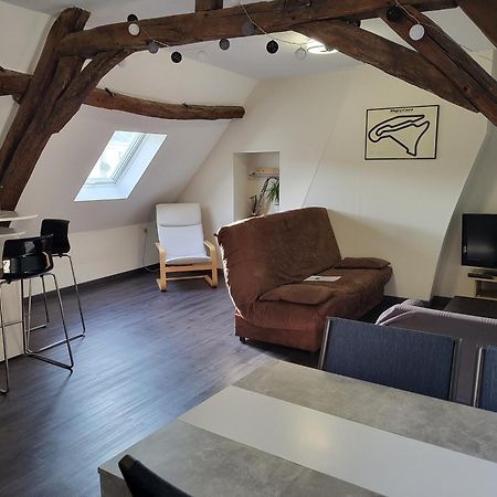 Appartement Au Pied Du Circuit De Magny-Cours Esterno foto